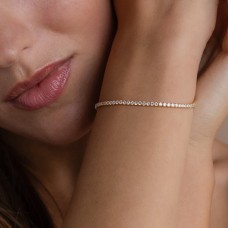 Stylish and simple single-row diamond bracelet