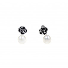 Black rose pearl earrings  