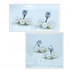 Three pearls earrings 